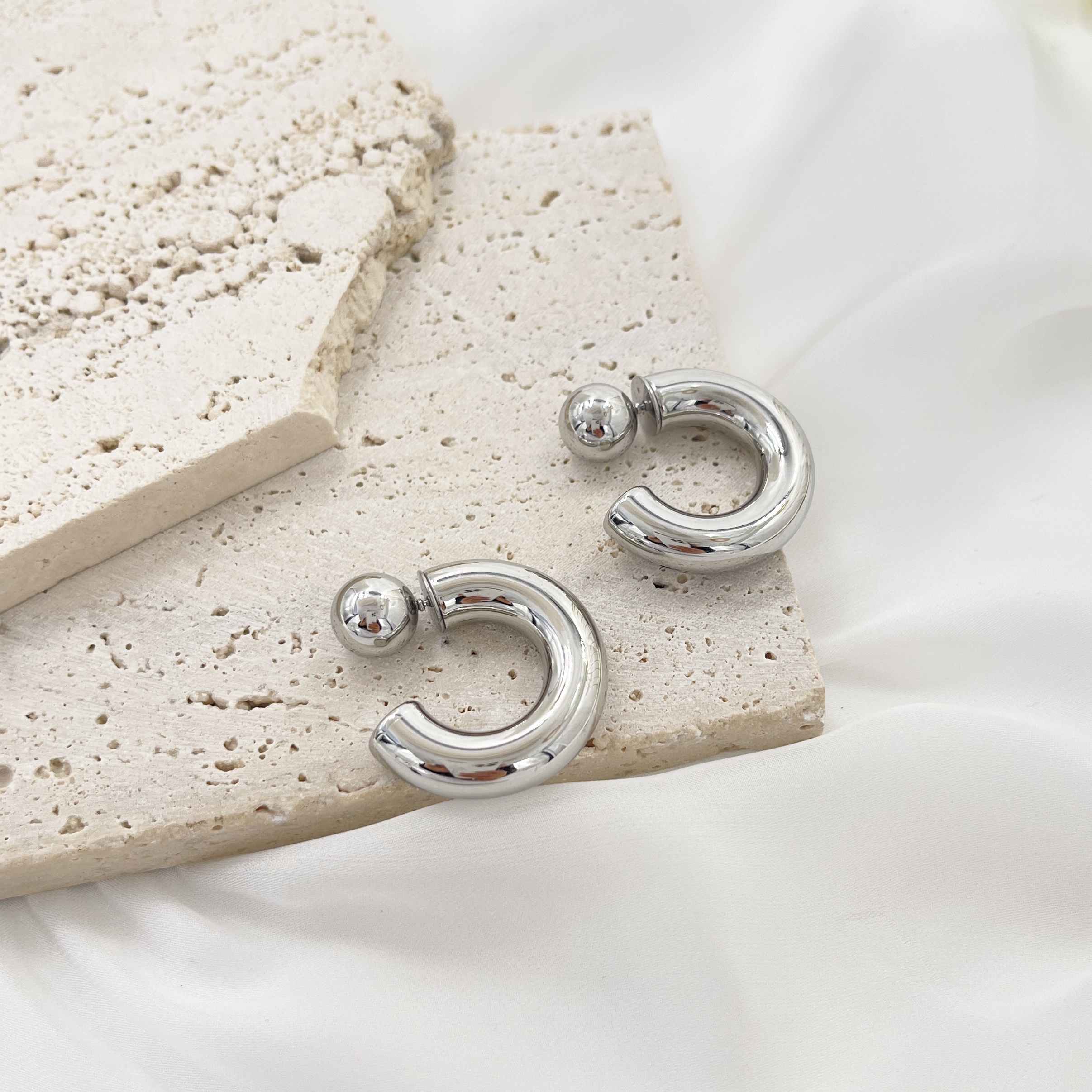 Orecchini Bomb Chiusura Pallina Orecchini Bomb Chiusura Pallina