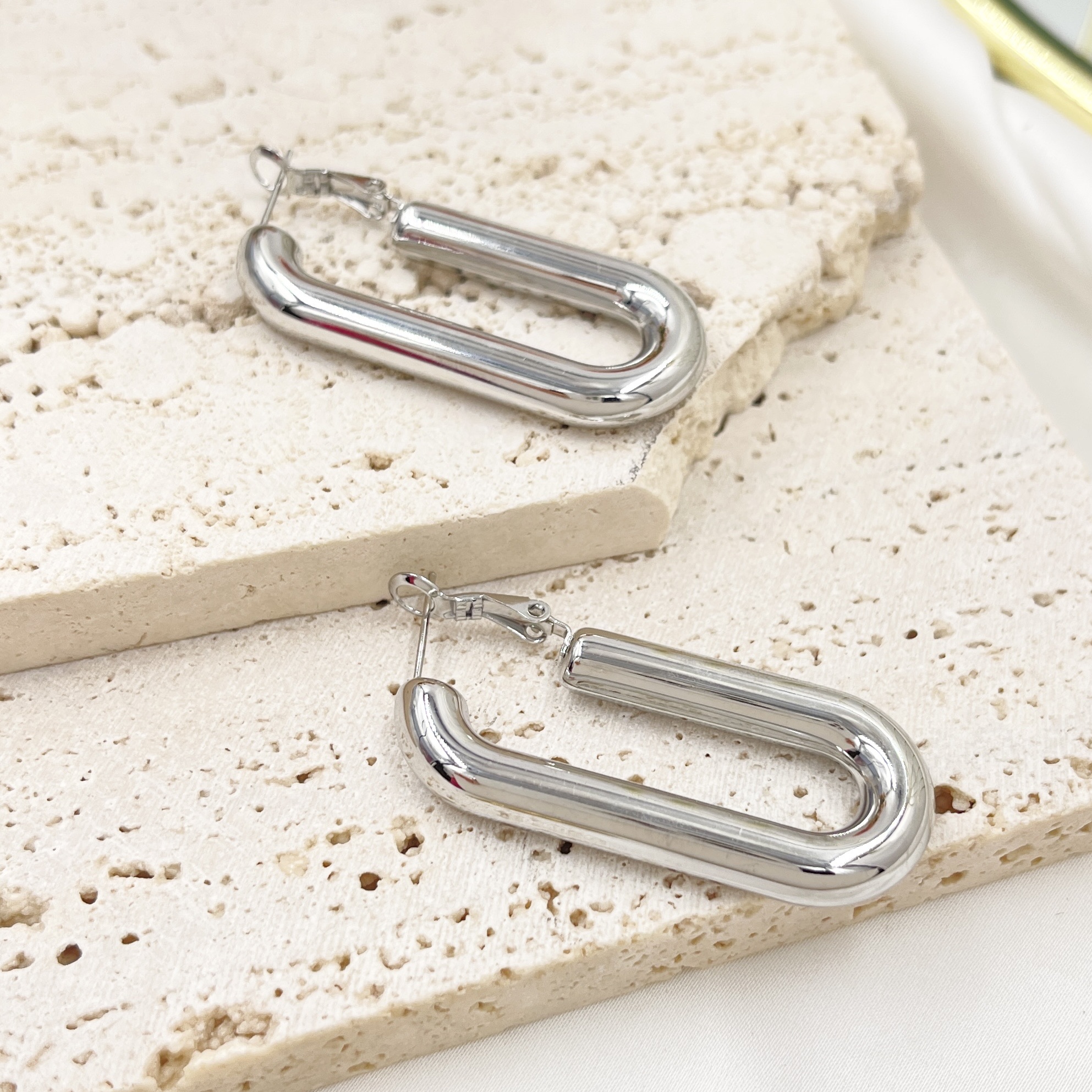 Orecchino Ovale Soffio Orecchino Ovale Soffio