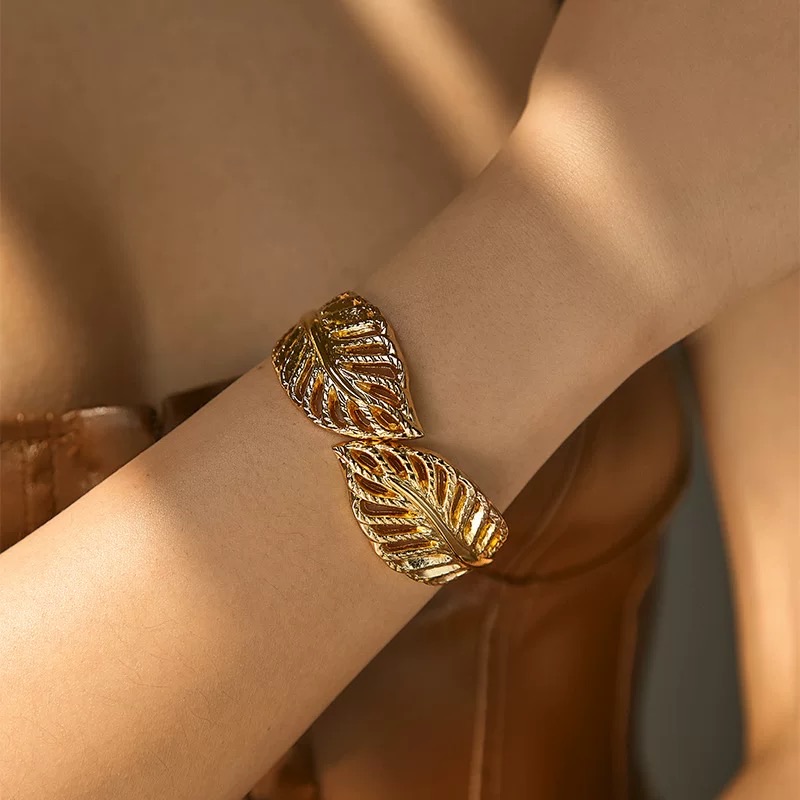 Bracciale Rigido Foglia Bracciale Rigido Foglia